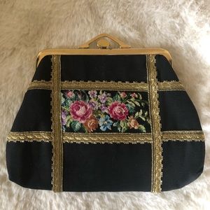 Michiko Kuge Clutch